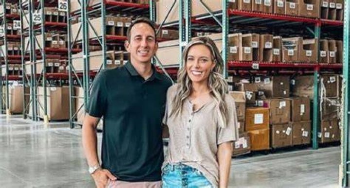 Tori Gerbig Deja su empleo para dedicarse a vender por y