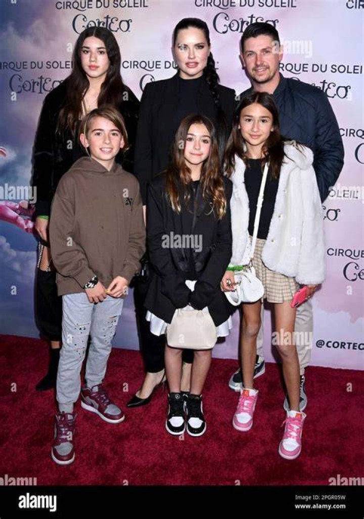 Valentina Lima Jarić (Adriana Lima's Daughter) Bio, Age, Birthday, Dad