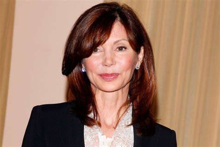 Victoria Principal retired from acting now she lives a quiet life and