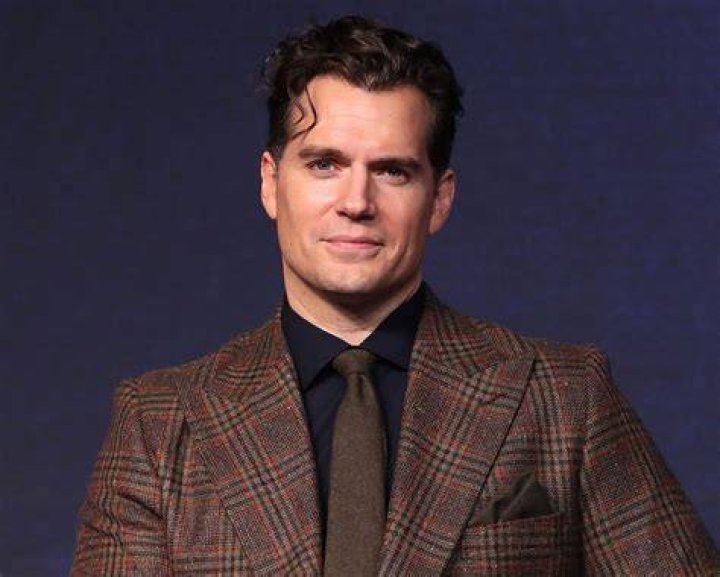 Who Is Henry Cavill's Girlfriend? All About Natalie Viscuso