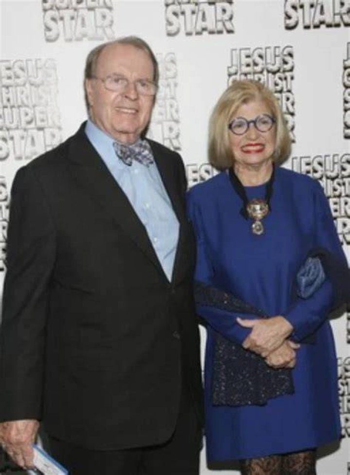 Who Is Jean Osgood? Wiki, Age, Husband, Children, Height, And Biography