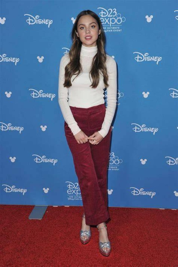 Who Is Olivia Rodrigo? Anaheim Exclusivo