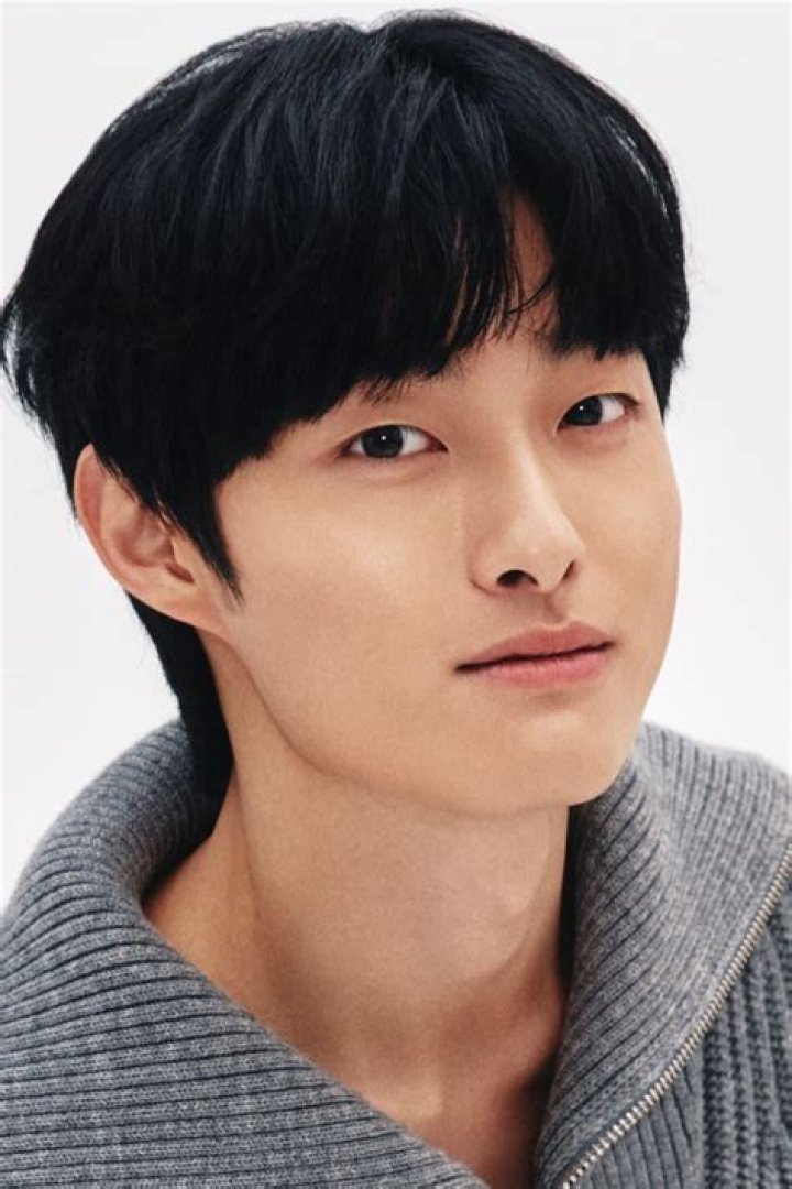 Yoon Chan Young Discusses The Most Memorable Reaction To &ldquo;All Of Us Are