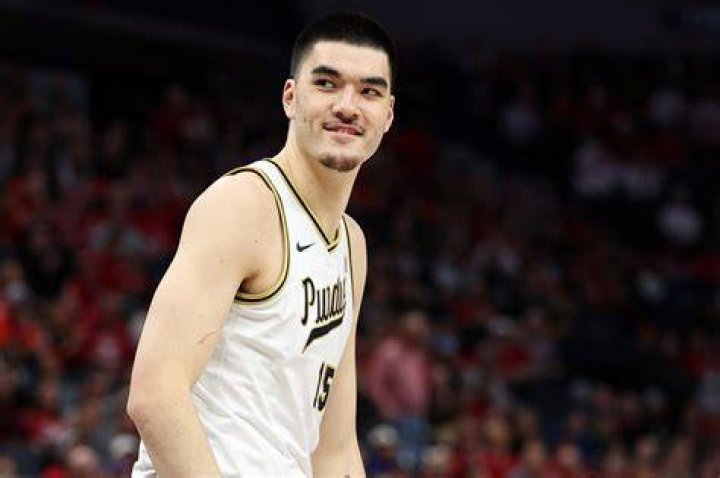 Zach Edey's parents and roots as Purdue Boilermakers star continues to